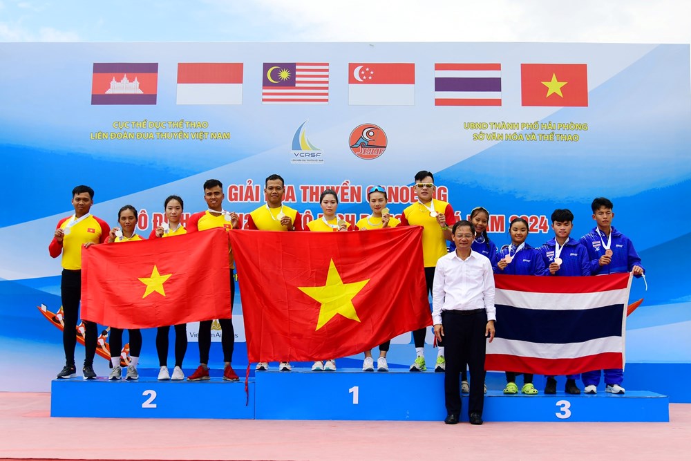 Việt Nam thắng áp đảo tại Giải Đua thuyền Canoe vô địch U19, U23 và vô địch Đông Nam Á - ảnh 2