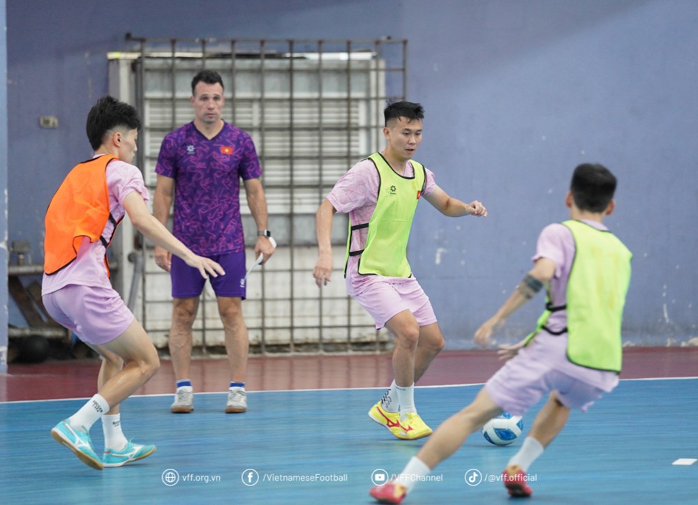 Futsal Việt Nam chốt 14 cầu thủ dự giải vô địch futsal Đông Nam Á 2024 - ảnh 1