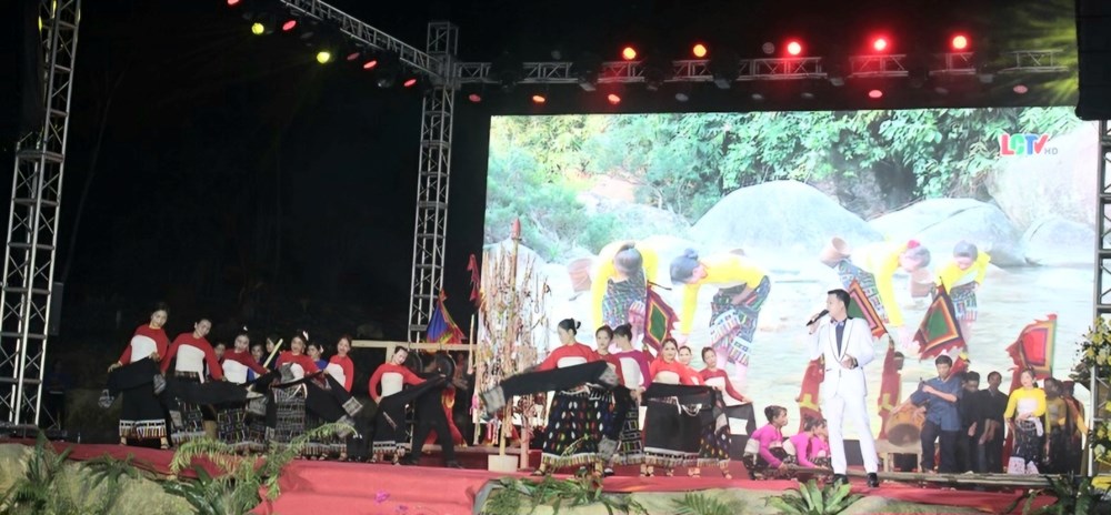 Lễ hội Chí Linh Sơn: Kỷ niệm 591 năm ngày mất của Anh Hùng dân tộc Lê Lợi  - ảnh 2