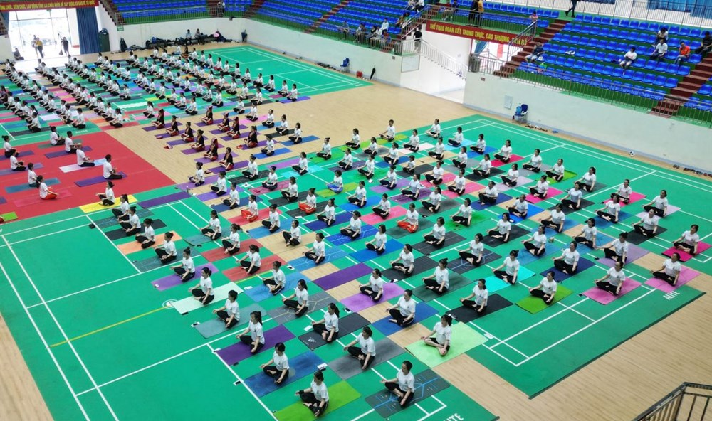 Ngày Quốc tế Yoga lần thứ X năm 2024 tại Lai Châu - ảnh 1