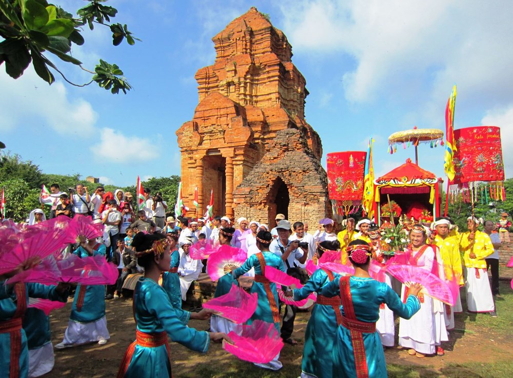 9 tỉnh tham gia Ngày hội Văn hóa dân tộc Chăm lần thứ VI tại Ninh Thuận - ảnh 1