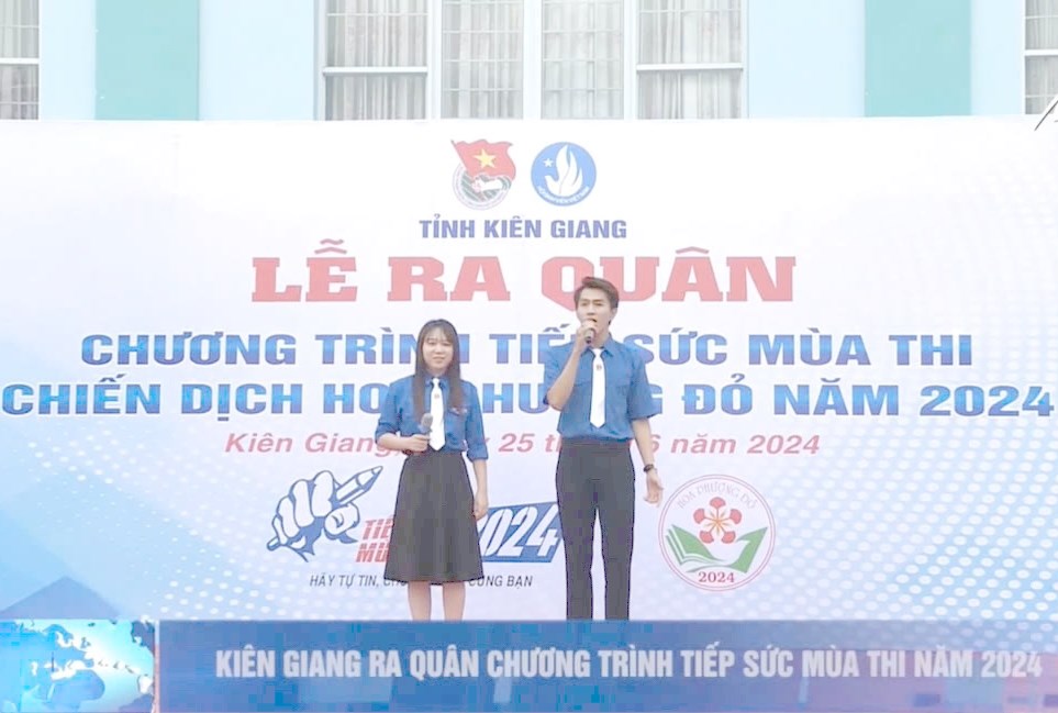Kiên Giang có 144 thí sinh huyện đảo vượt biển vào đất liền thi tốt nghiệp - ảnh 1