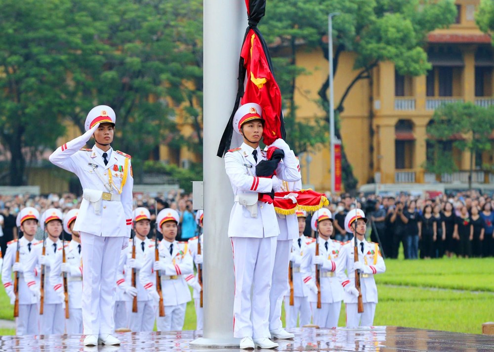 Lễ thượng cờ rủ Quốc tang Tổng Bí thư Nguyễn Phú Trọng - ảnh 5