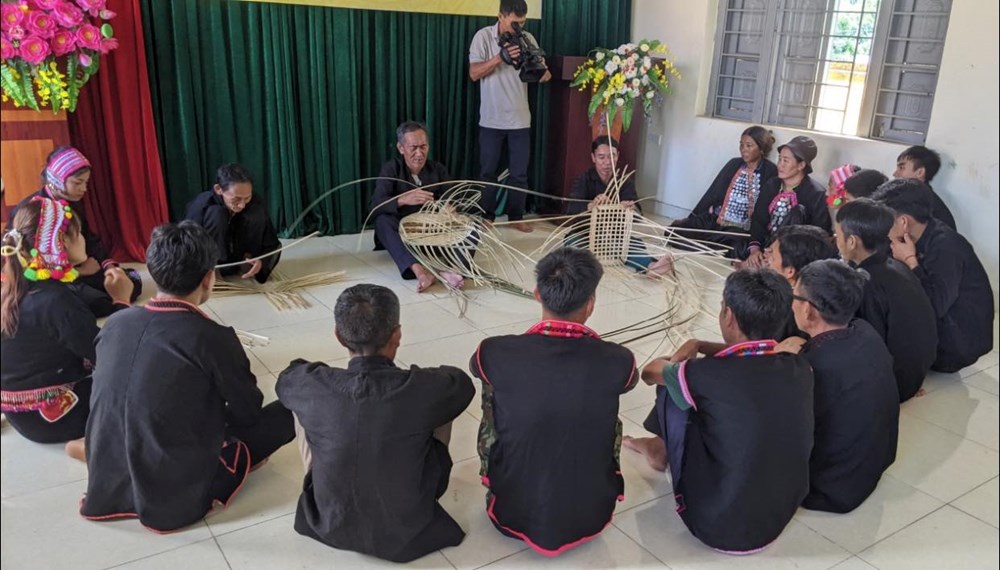 Người Si La ở Điện Biên giữ nghề đan lát truyền thống  - ảnh 3
