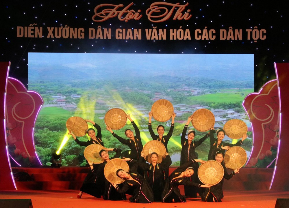 Ấn tượng sắc màu văn hóa các dân tộc Điện Biên tại Quảng Ngãi - ảnh 1