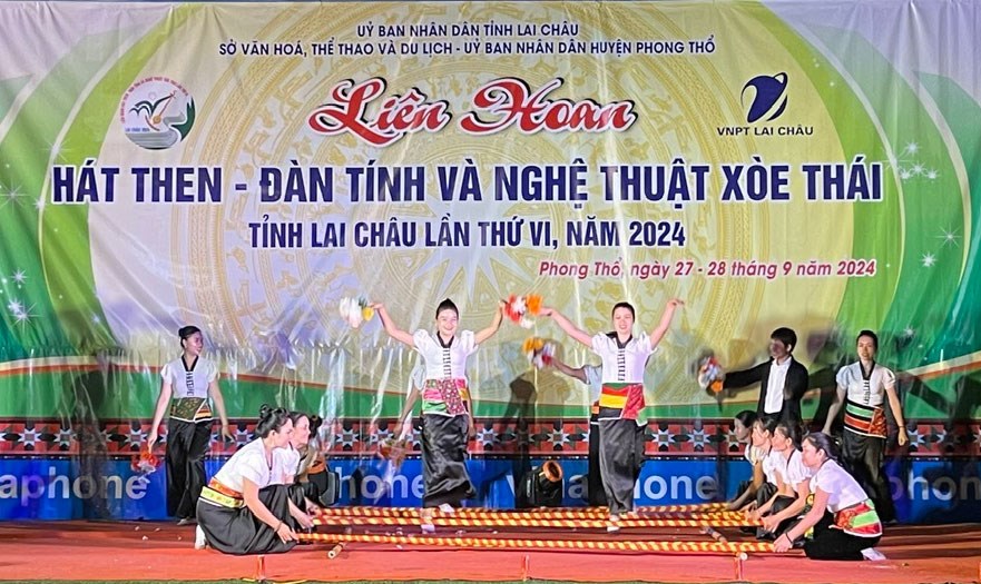 Bế mạc Liên hoan hát Then, đàn Tính và nghệ thuật Xòe Thái Lai Châu năm 2024 - ảnh 2