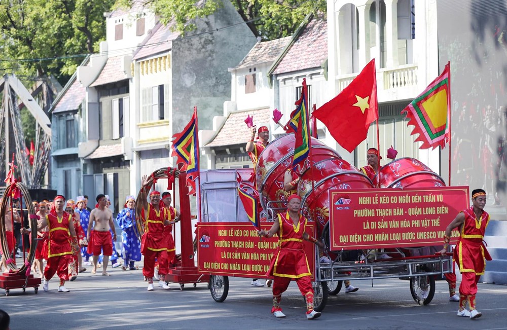 Tôn vinh giá trị lịch sử và văn hóa của Thủ đô Hà Nội - ảnh 14