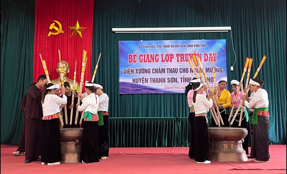 Bảo tồn nghệ thuật diễn xướng “Chàm thau” dân tộc Mường gắn với du lịch  - ảnh 2