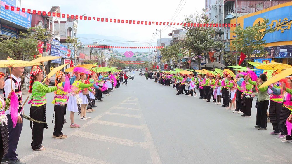 Sôi nổi các hoạt động văn hóa mừng Đảng, mừng Xuân Ất Tỵ 2025 - ảnh 3