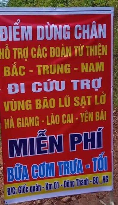 Ấm lòng “cơm 0 đồng, nước miễn phí” tiếp sức cho các đoàn vận chuyển hàng hoá cứu trợ - ảnh 3