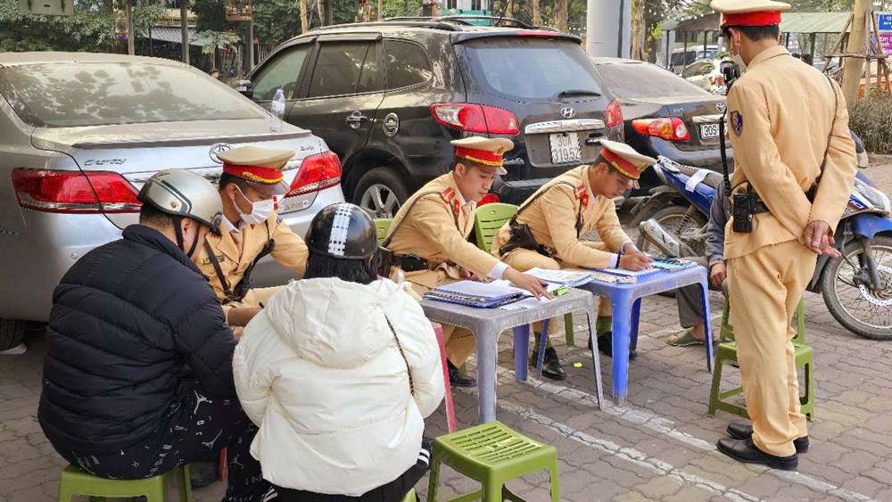 Hàng ngàn tài xế vi phạm lỗi với mức phạt cao - ảnh 6