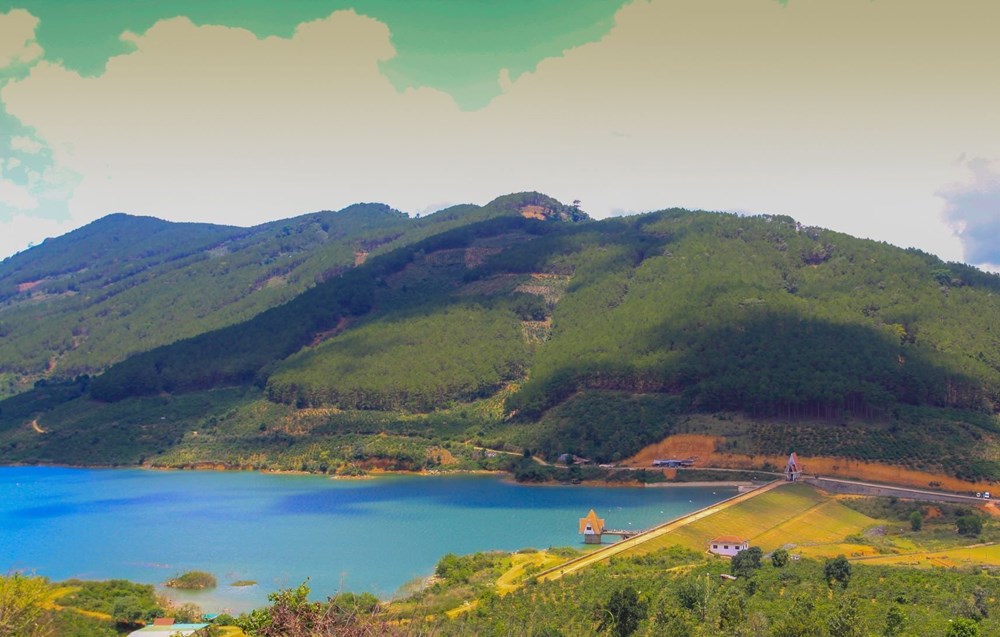 Hơn 1.000 VĐV trong nước và quốc tế sẽ tham dự Giải chạy địa hình chinh phục núi Brăh Yàng - ảnh 1