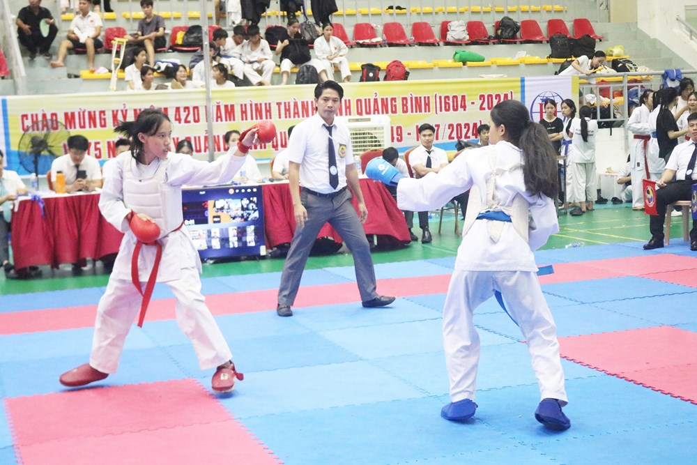 Tuyên Hoá nhất toàn đoàn giải Karate các CLB Quảng Bình mở rộng - ảnh 4