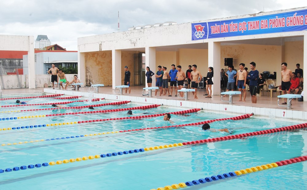 Nâng cao kỹ năng cho người hướng dẫn tập luyện môn bơi - ảnh 2