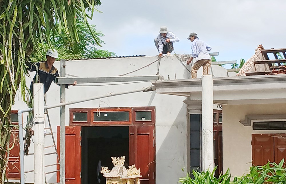 Quảng Bình: Một hộ dân tự nguyện di dời tài sản bàn giao mặt bằng cho đường cao tốc trước khi chính quyền cưỡng chế - ảnh 2