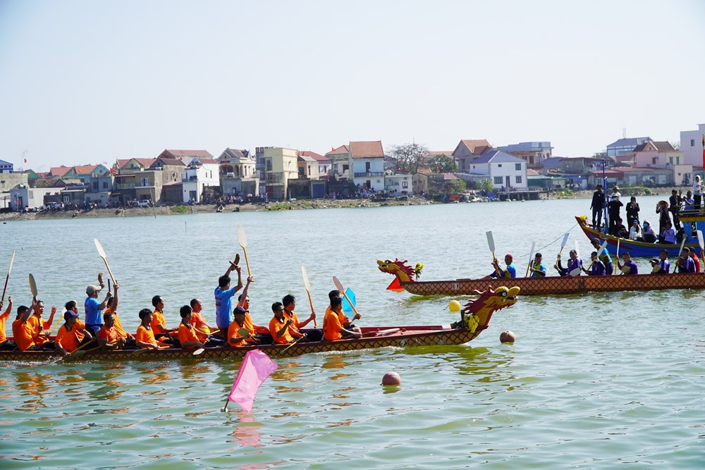 Hào hứng lễ hội đua thuyền trên sông Lý Hoà - ảnh 2