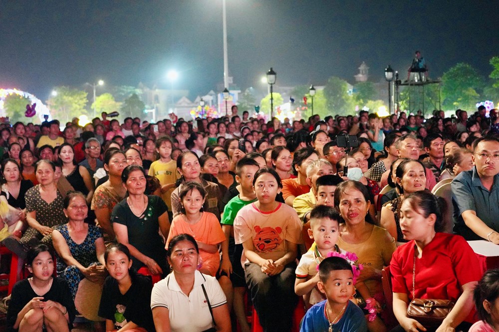 Khai mạc Hội thi tuyên truyền lưu động kỷ niệm 65 năm ngày mở đường Hồ Chí Minh - ảnh 2