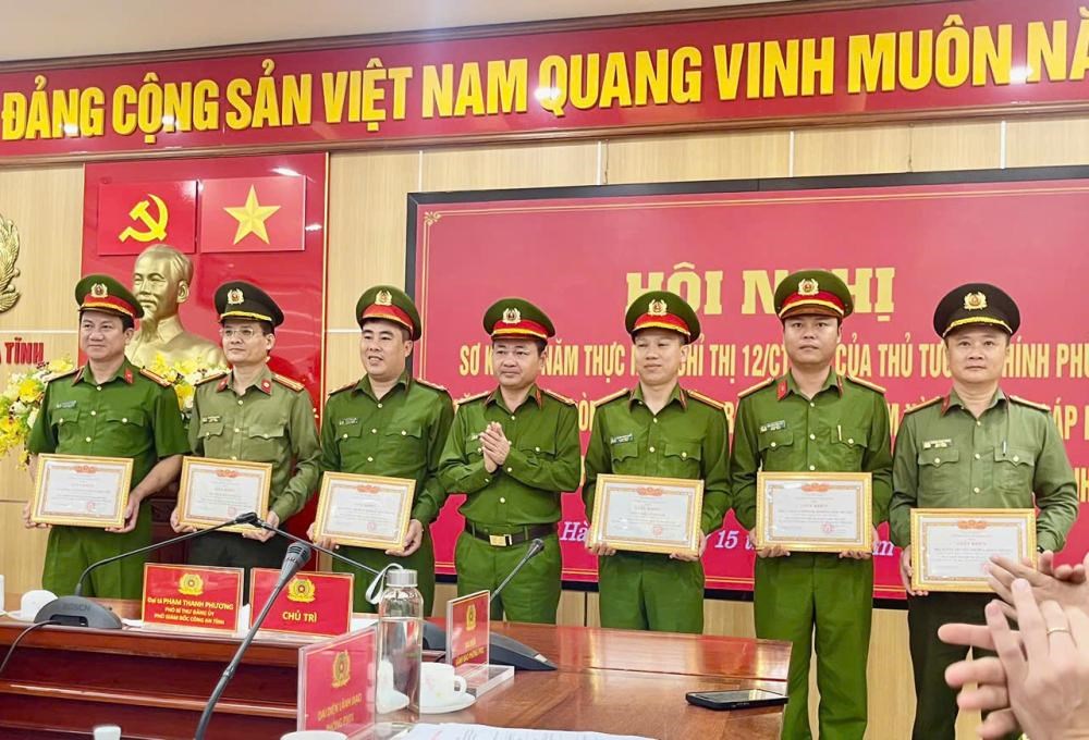 Khởi tố 42 vụ, 63 bị can liên quan đến hoạt động “tín dụng đen” - ảnh 1