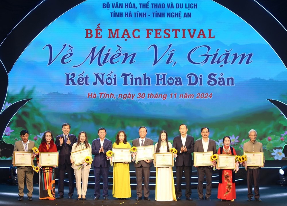 Bế mạc Festival “Về miền Ví, Giặm - Kết nối tinh hoa di sản” - ảnh 1