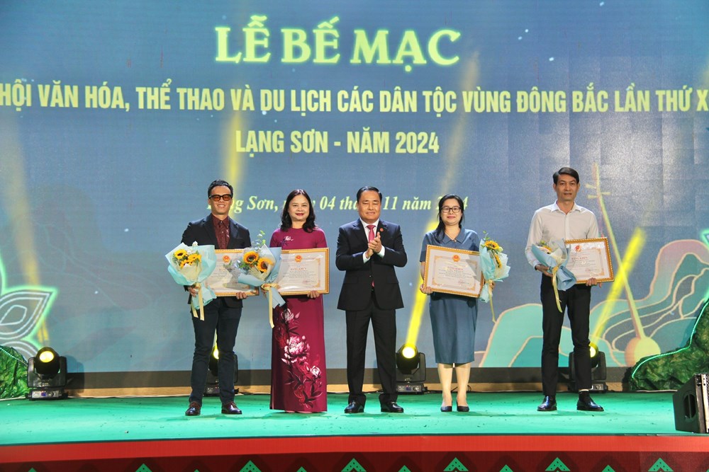 Tuyên Quang đăng cai Ngày hội VHTTDL các dân tộc vùng Đông Bắc lần thứ XII - ảnh 8