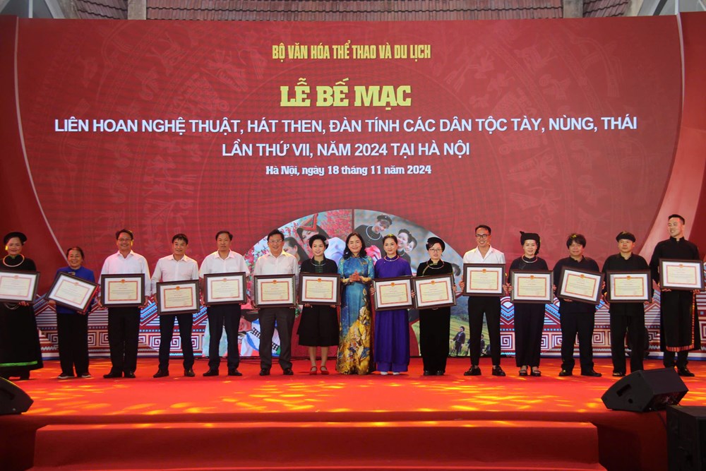 Bế mạc Liên hoan nghệ thuật hát Then, đàn Tính các dân tộc Tày, Nùng, Thái lần thứ VII - ảnh 3