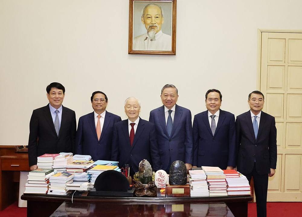 Trung ương giới thiệu Đại tướng Tô Lâm và ông Trần Thanh Mẫn để bầu giữ chức Chủ tịch nước, Chủ tịch Quốc hội - ảnh 2