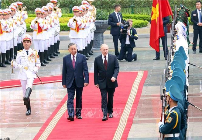 Chủ tịch nước Tô Lâm chủ trì lễ đón chính thức Tổng thống Liên bang Nga  - ảnh 1