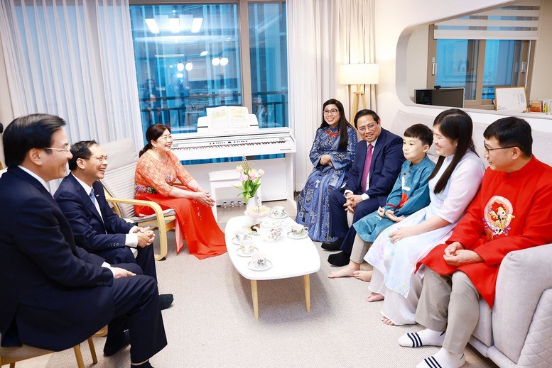 Thủ tướng thăm gia đình đa văn hóa Việt Nam - Hàn Quốc - ảnh 2