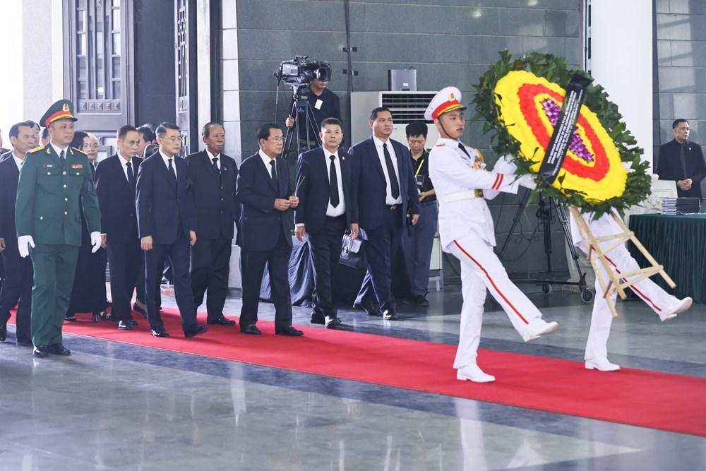 Tổ chức trọng thể Lễ viếng Tổng Bí thư Nguyễn Phú Trọng - ảnh 27