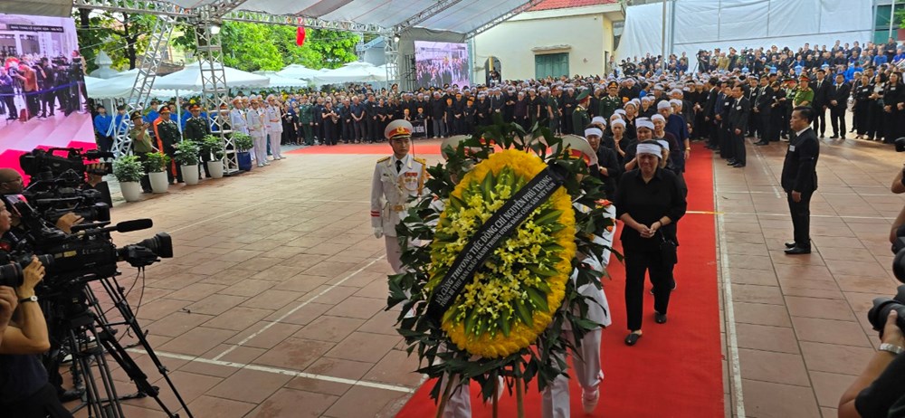 Tổ chức trọng thể Lễ viếng Tổng Bí thư Nguyễn Phú Trọng - ảnh 18