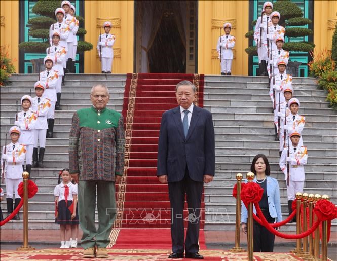 Chủ tịch nước Tô Lâm chủ trì lễ đón Tổng thống Timor-Leste thăm cấp Nhà nước tới Việt Nam - ảnh 2