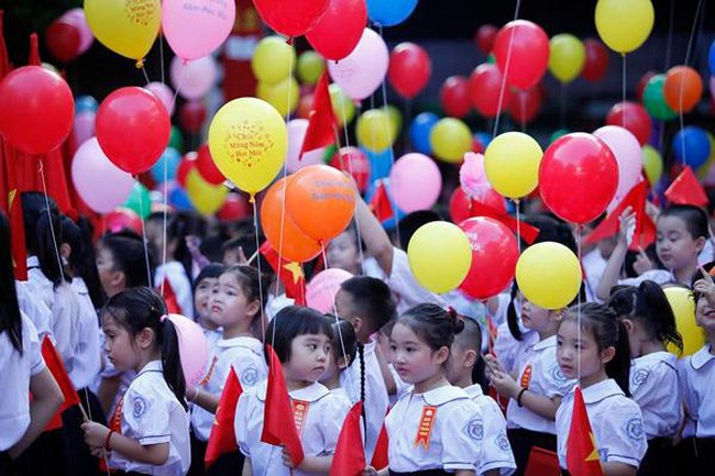 Thủ tướng yêu cầu tăng cường các điều kiện đảm bảo thực hiện hiệu quả nhiệm vụ năm học mới - ảnh 1