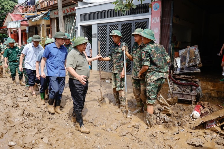 Thủ tướng chỉ đạo ứng phó, khắc phục hậu quả mưa lũ, thiên tai tại Yên Bái - ảnh 4