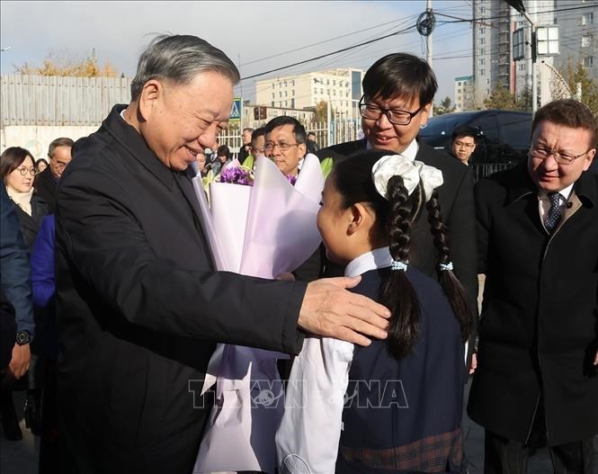 Tổng Bí thư, Chủ tịch nước Tô Lâm thăm Trường mang tên Chủ tịch Hồ Chí Minh tại Mông Cổ - ảnh 1