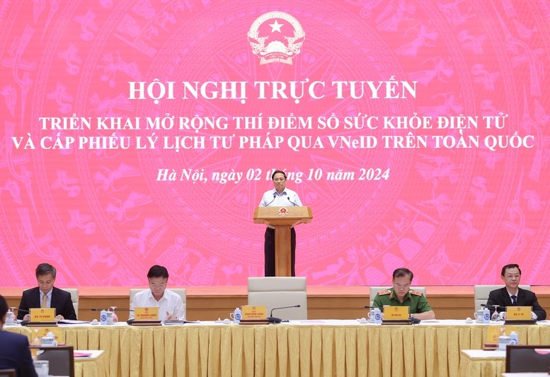 Hội nghị triển khai mở rộng Sổ sức khỏe điện tử và cấp Phiếu lý lịch tư pháp trên VNeID - ảnh 1