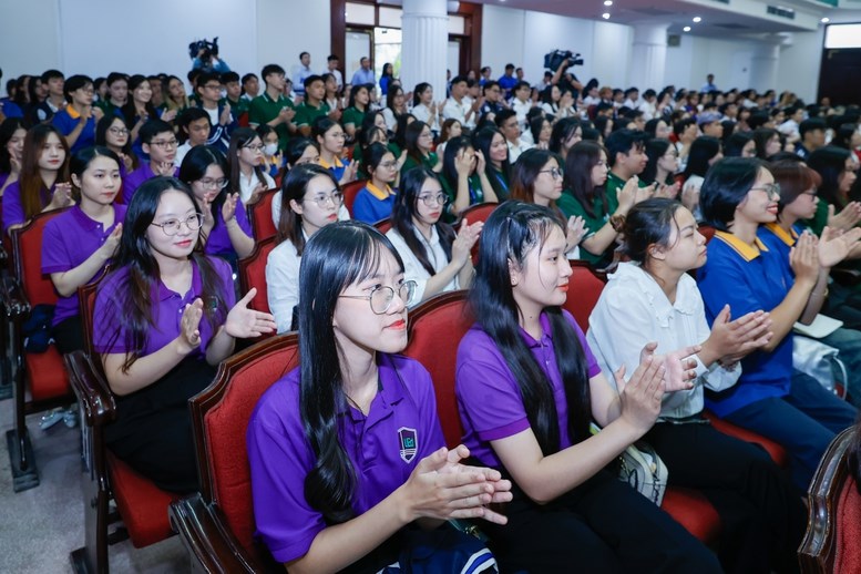 Kỷ nguyên thông minh phải là kỷ nguyên phát triển vì con người - ảnh 5