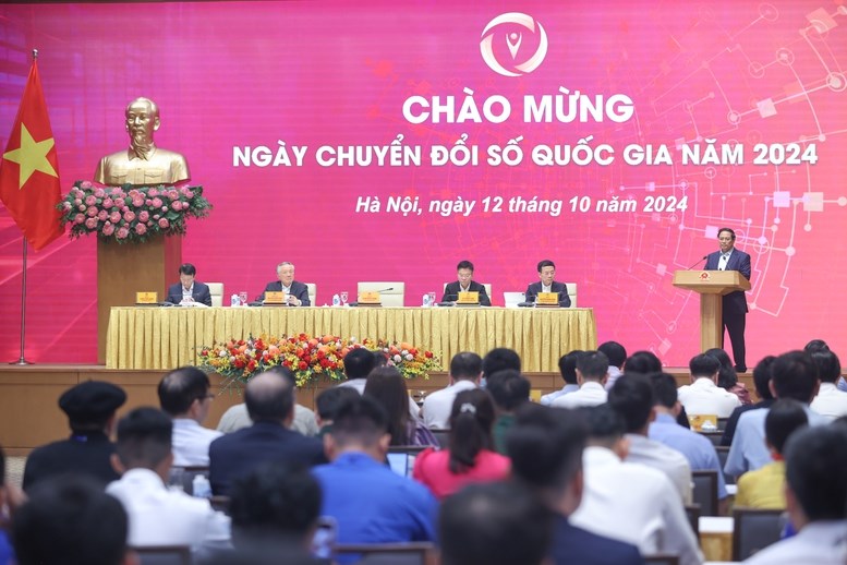 Thủ tướng chủ trì chương trình chào mừng Ngày Chuyển đổi số quốc gia năm 2024 - ảnh 2