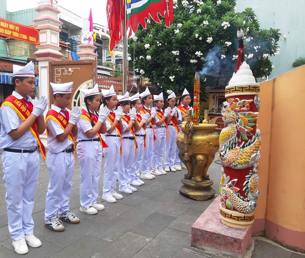 Tưởng niệm 724 năm ngày mất Anh hùng dân tộc Trần Hưng Đạo - ảnh 2