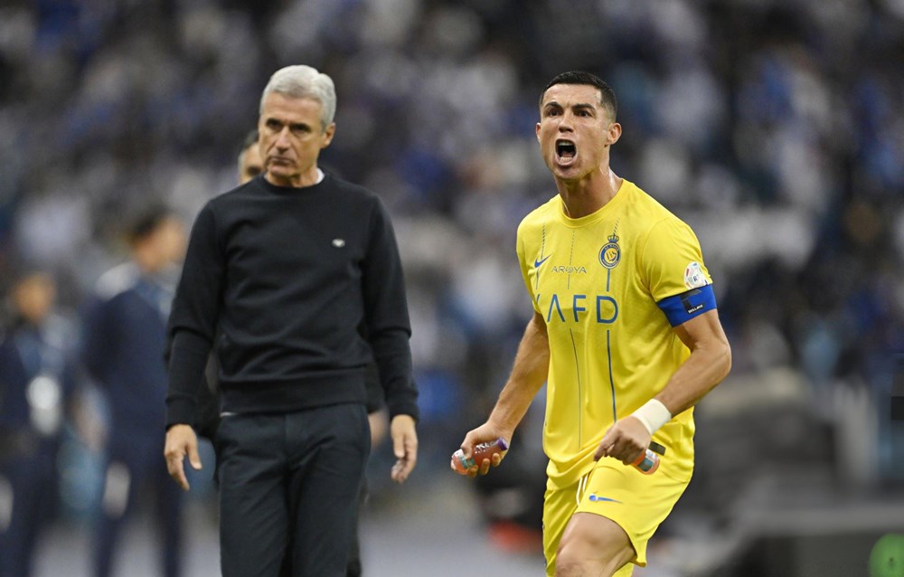 Ronaldo vào cuộc, Al Nassr ra quyết định về vị trí 'ghế nóng' - ảnh 2