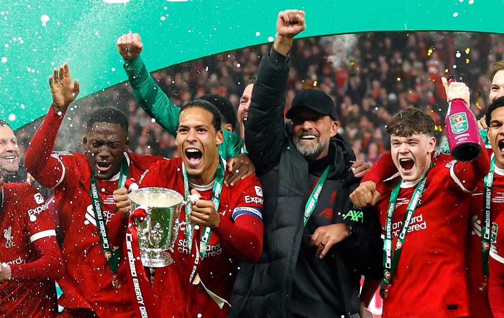 Top 5 cầu thủ xứng đáng tranh QBV 2024: Ronaldo và Messi chắc suất, bộ đôi Liverpool góp mặt - ảnh 4