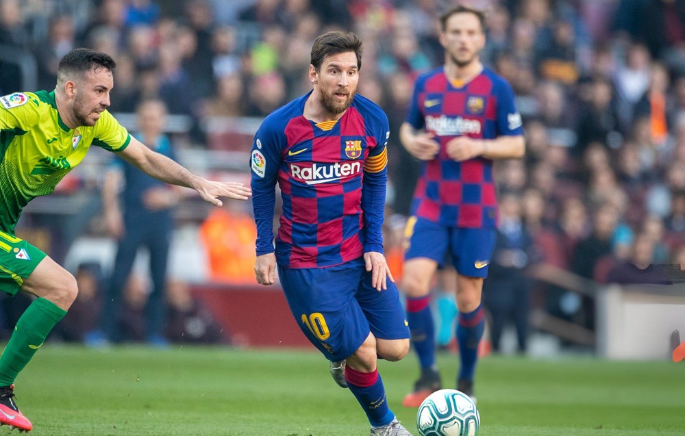 Messi và những biệt danh thú vị: Từ 'bọ chét' cho tới 'quái thú' - ảnh 1