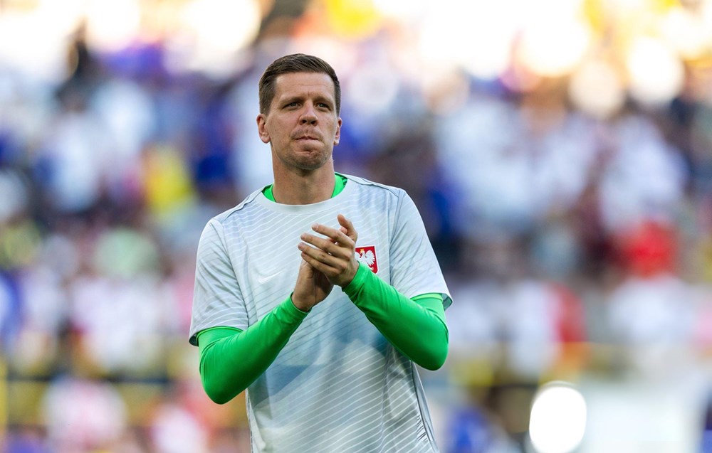 7 ngôi sao tái xuất sau khi giải nghệ: Người mới Szczesny, có cả 'Thánh Johan' - ảnh 1