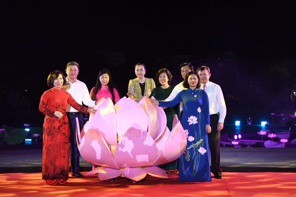Lễ hội Sen Hà Nội 2024: Tôn vinh giá trị hoa sen trong đời sống người Việt - ảnh 3