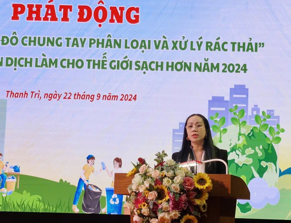 Phụ nữ Thủ đô chung tay phân loại và xử lý rác thải - ảnh 1