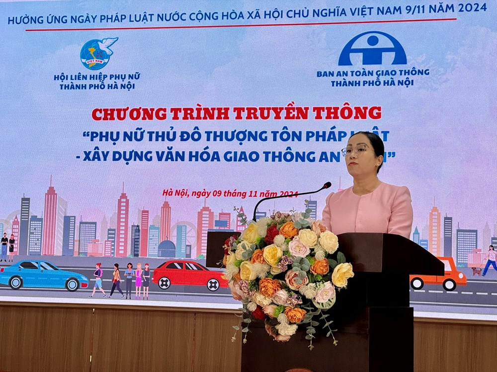 Phụ nữ Thủ đô xây dựng văn hoá giao thông an toàn - ảnh 1