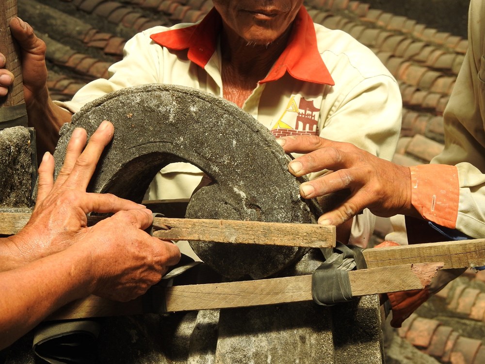 Quan điểm, nguyên tắc và giải pháp áp dụng trong tu bổ di tích Chùa Cầu - ảnh 3