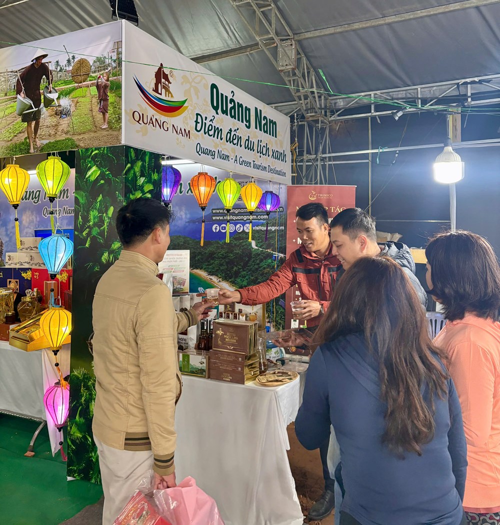 Quảng bá du lịch nông thôn Quảng Nam tại Festival hoa Đà Lạt 2024 - ảnh 2