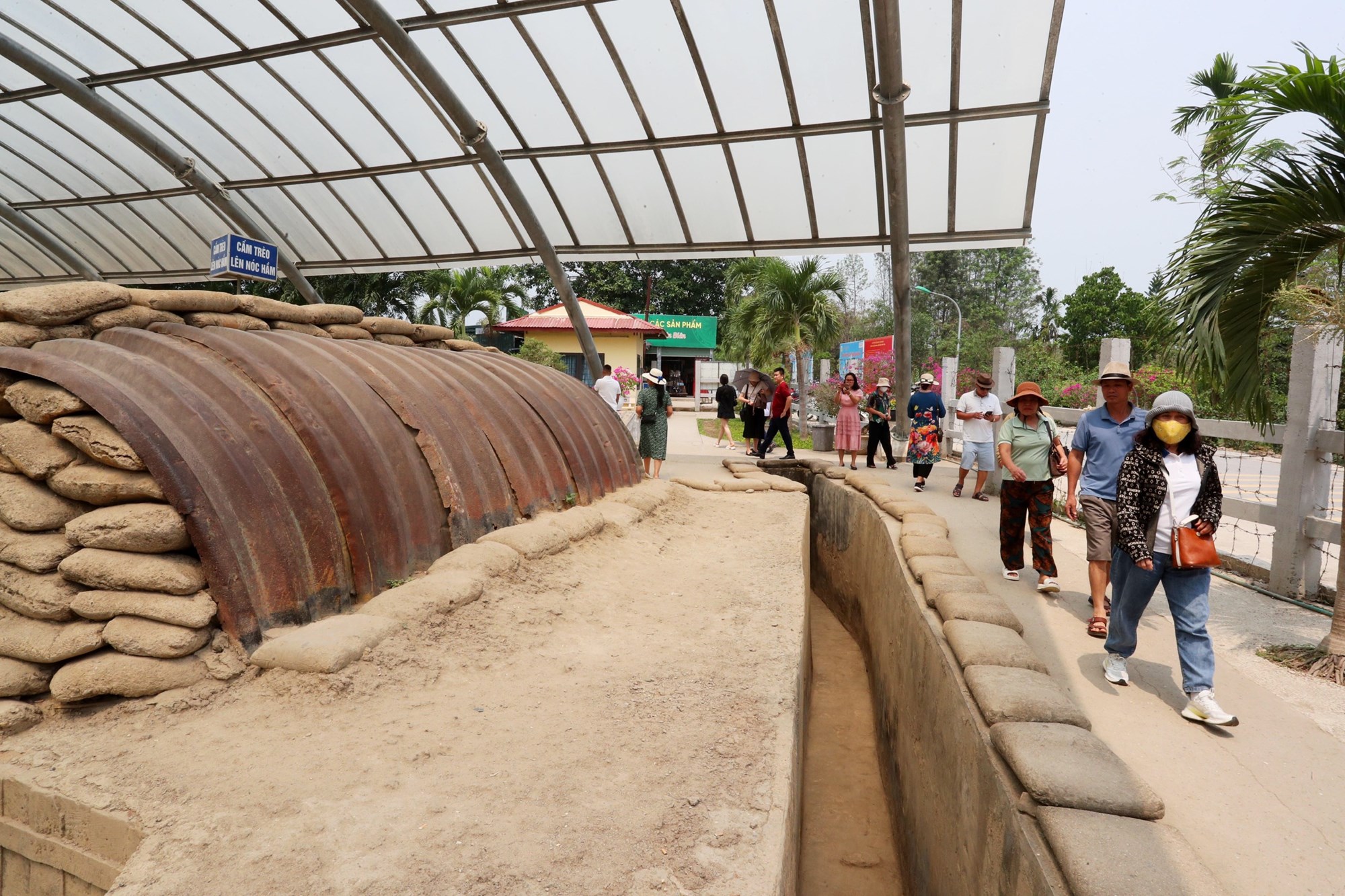 Căn hầm nổi tiếng ở Điện Biên, nơi bắt sống tướng De Castries - ảnh 3