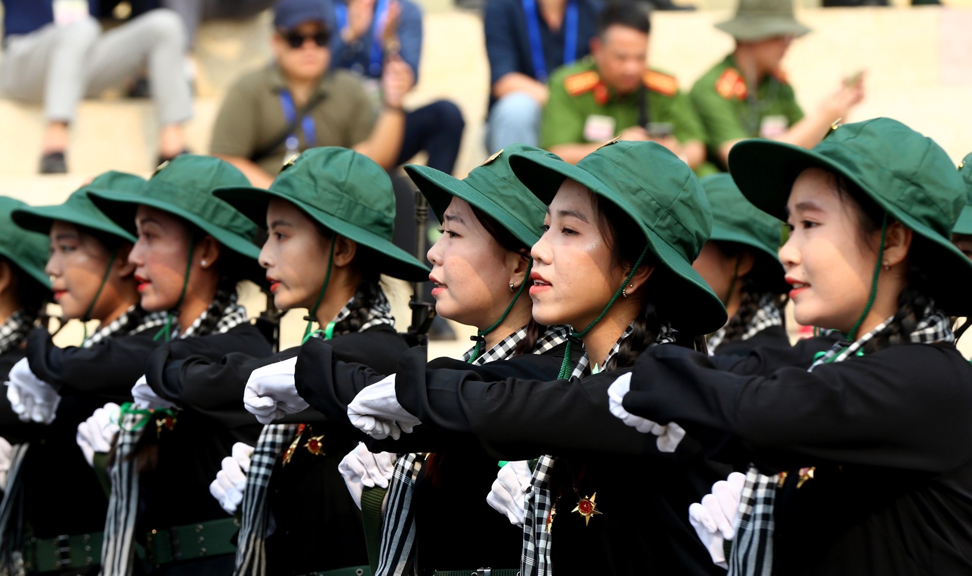 Tổng duyệt diễu binh, diễu hành kỷ niệm 70 năm Chiến thắng Điện Biên Phủ - ảnh 24