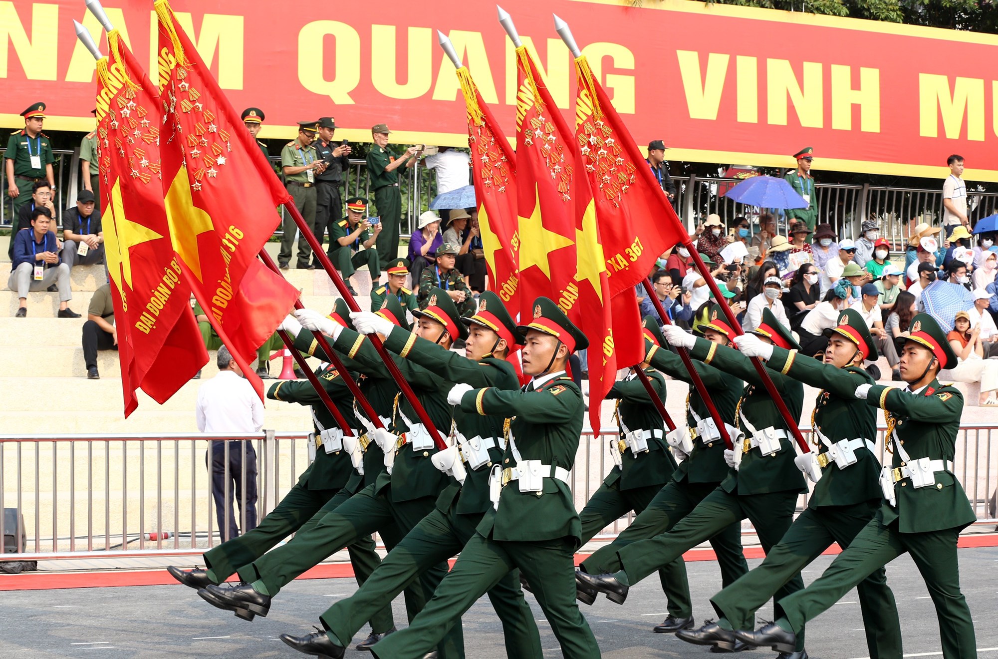 Tổng duyệt diễu binh, diễu hành kỷ niệm 70 năm Chiến thắng Điện Biên Phủ - ảnh 13